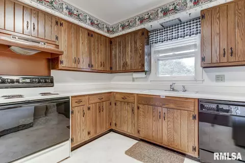 56 Locksley Ln, Springfield, IL 62704 photo 9