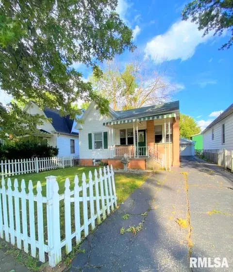 1902 N 9th St, Springfield, IL 62702 photo 1