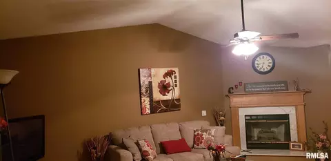 127 Genoa Dr, Springfield, IL 62703 photo 26
