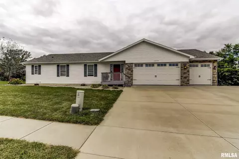 2905 Lola Dr, Springfield, IL 62702 photo 2
