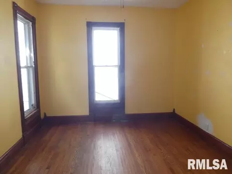322 S State St, Springfield, IL 62704 photo 10