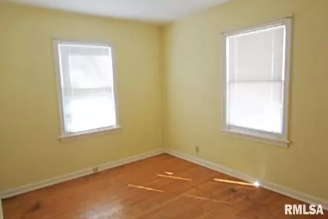 2632 S 5th St, Springfield, IL 62703 photo 11