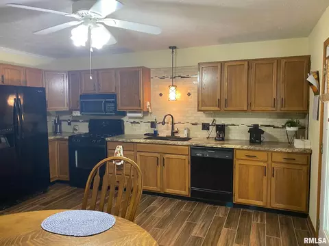 4301 Pickfair Rd, Springfield, IL 62703 photo 11