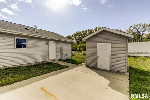 2210 Enterprise St, Springfield, IL 62702 photo 20