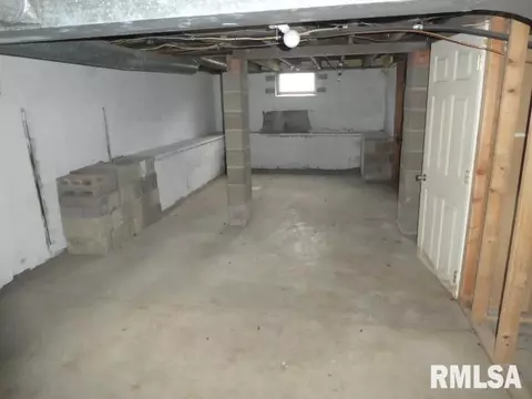 1201 N Bengel St, Springfield, IL 62702 photo 15