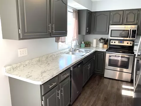 11 Brookside Pl, Springfield, IL 62704 photo 6