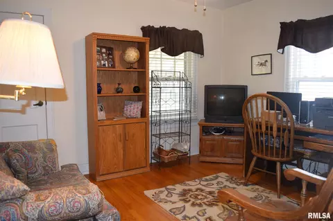 2124 N 7th St, Springfield, IL 62702 photo 11