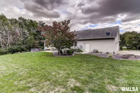203 Walnut Glen Dr, Springfield, IL 62707 photo 43