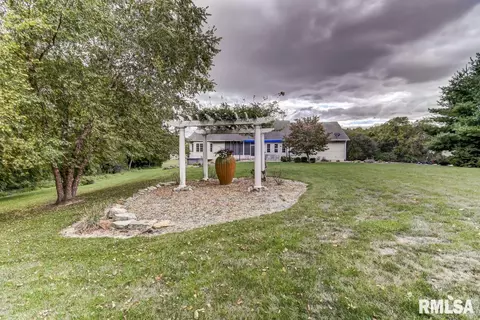 203 Walnut Glen Dr, Springfield, IL 62707 photo 45
