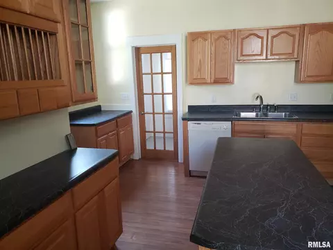 1326 N 6th St, Springfield, IL 62702 photo 13