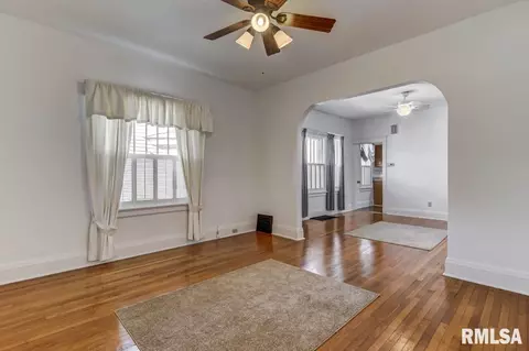 433 W Vine Ave, Springfield, IL 62704 photo 7
