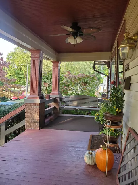 433 W Vine Ave, Springfield, IL 62704 photo 3