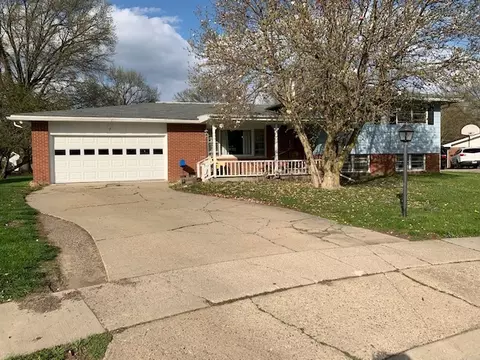 17 Bellhaven Dr, Springfield, IL 62704 photo 1