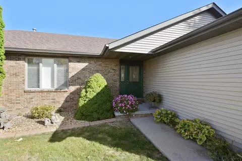 5405 Manhattan Dr, Springfield, IL 62711 photo 3