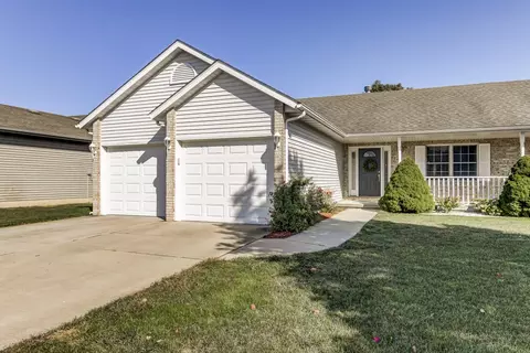 7100 Preston Dr, Springfield, IL 62711 photo 1