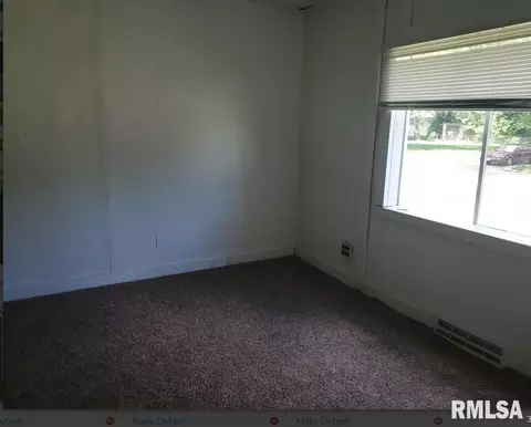 1722 E Jackson St, Springfield, IL 62703 photo 3