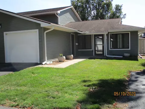 49 Brookside Pl, Springfield, IL 62704 photo 1