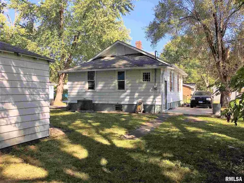 2907 S 14th St, Springfield, IL 62703 photo 5