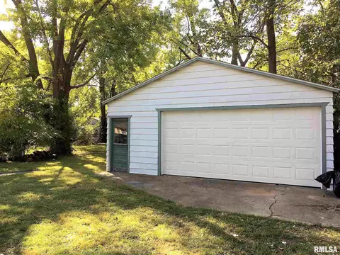 2907 S 14th St, Springfield, IL 62703 photo 4