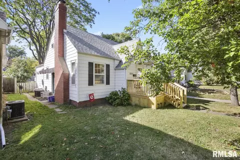 2537 S 6th St, Springfield, IL 62703 photo 20