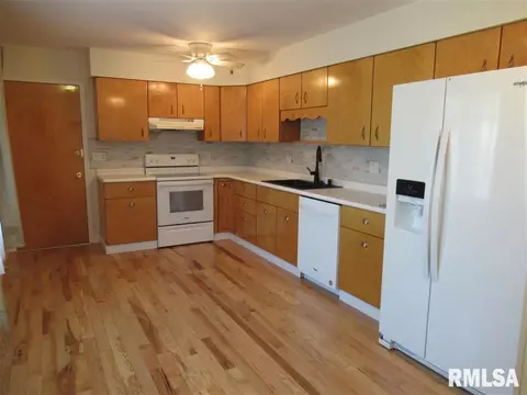 2005 Carol Ln, Springfield, IL 62702 photo 5
