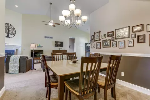 2702 Whiteside Pl, Springfield, IL 62711 photo 17