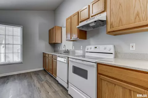 3816 Kerry Blvd, Springfield, IL 62712 photo 11