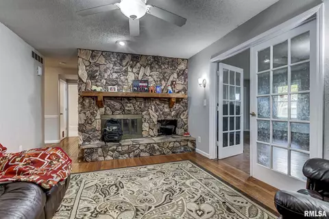 2532 Huntleigh Rd, Springfield, IL 62704 photo 5