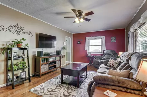 2243 S College St, Springfield, IL 62704 photo 3