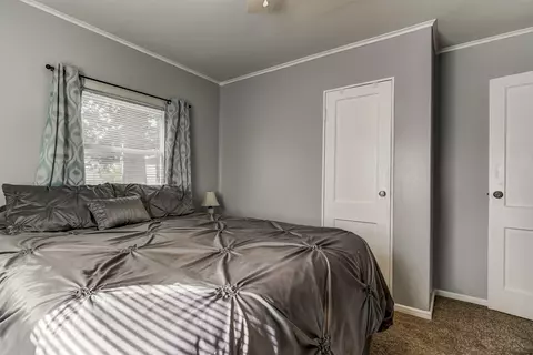 2243 S College St, Springfield, IL 62704 photo 13