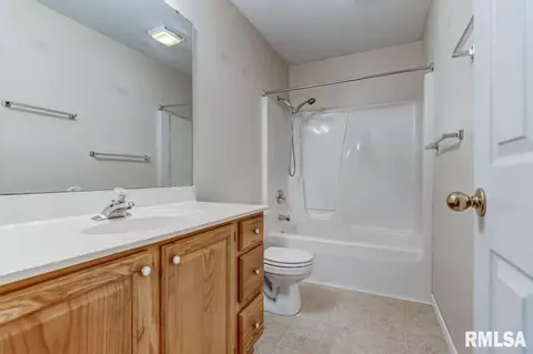 1619 Thornhill Dr, Springfield, IL 62711 photo 22