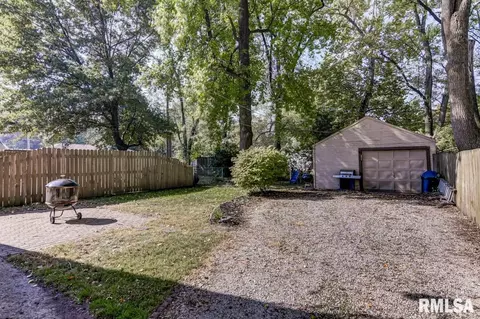 2521 Holmes Ave, Springfield, IL 62704 photo 18