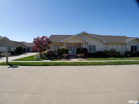 817 Colorado Ct, Springfield, IL 62711 photo 2