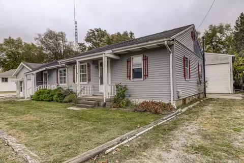 324 E Garrett St, Springfield, IL 62703 photo 1