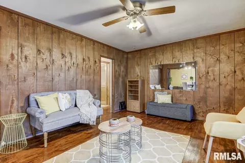 324 E Garrett St, Springfield, IL 62703 photo 15