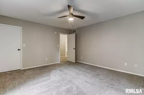 1401 Holmes Ave, Springfield, IL 62704 photo 18