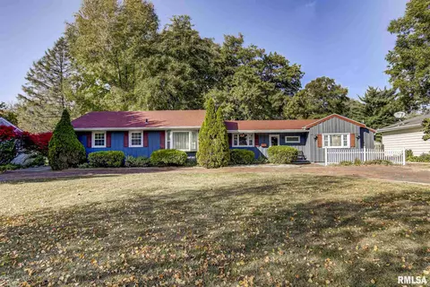 138 Circle Dr, Springfield, IL 62703 photo 4