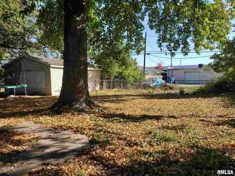 1510 S 8th St, Springfield, IL 62703 photo 3