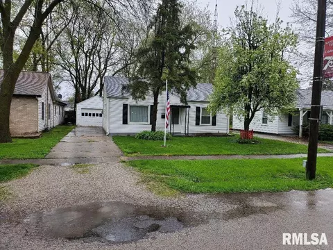 3040 S 2nd St, Springfield, IL 62703 photo 1