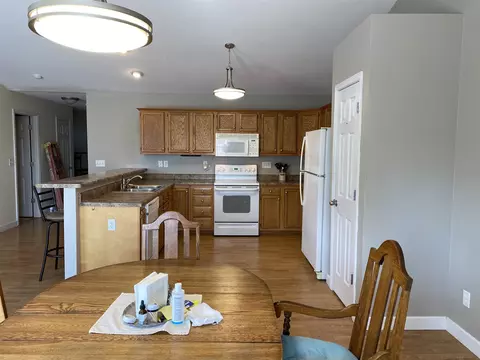 2812 Walter Rd, Springfield, IL 62703 photo 5