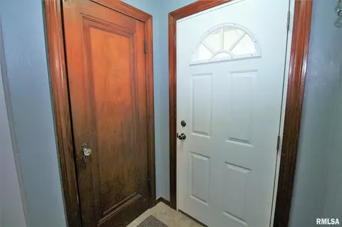 1316 E Stanford St, Springfield, IL 62703 photo 5