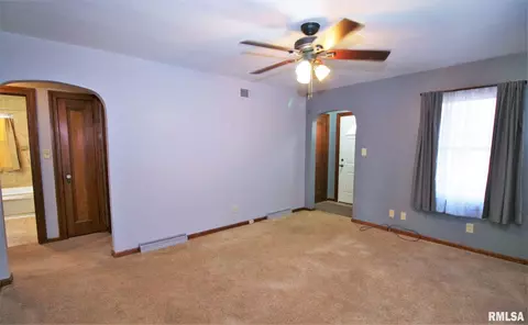 1316 E Stanford St, Springfield, IL 62703 photo 9