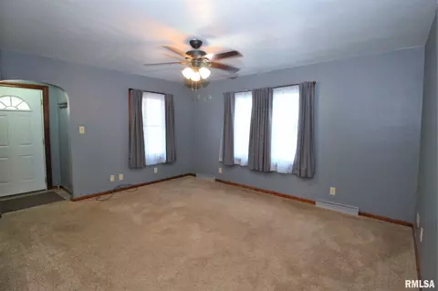 1316 E Stanford St, Springfield, IL 62703 photo 8