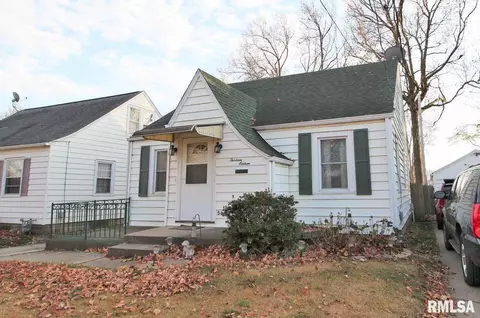 1316 E Stanford St, Springfield, IL 62703 photo 3