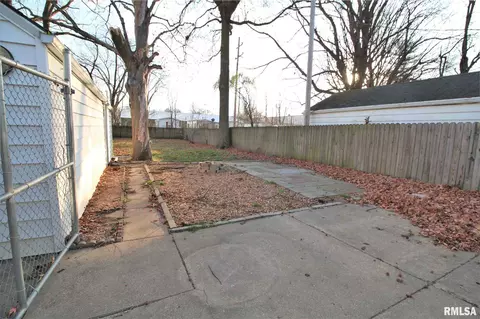 1316 E Stanford St, Springfield, IL 62703 photo 45