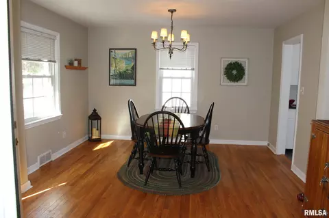 2024 S Walnut St, Springfield, IL 62704 photo 13