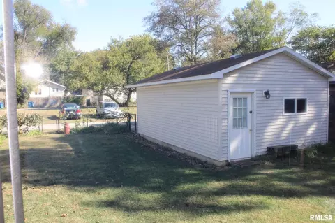 2024 S Walnut St, Springfield, IL 62704 photo 7