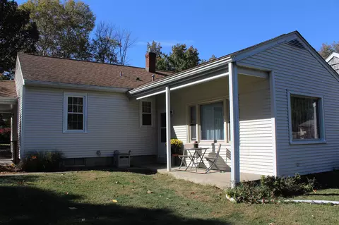 2024 S Walnut St, Springfield, IL 62704 photo 11