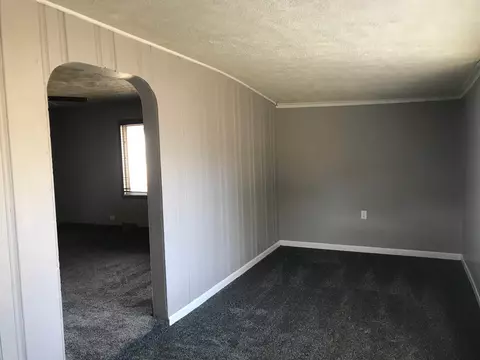 3001 S 12th St, Springfield, IL 62703 photo 8