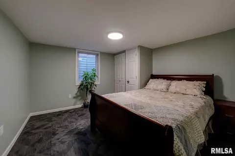 2118 E Hood St, Springfield, IL 62703 photo 19